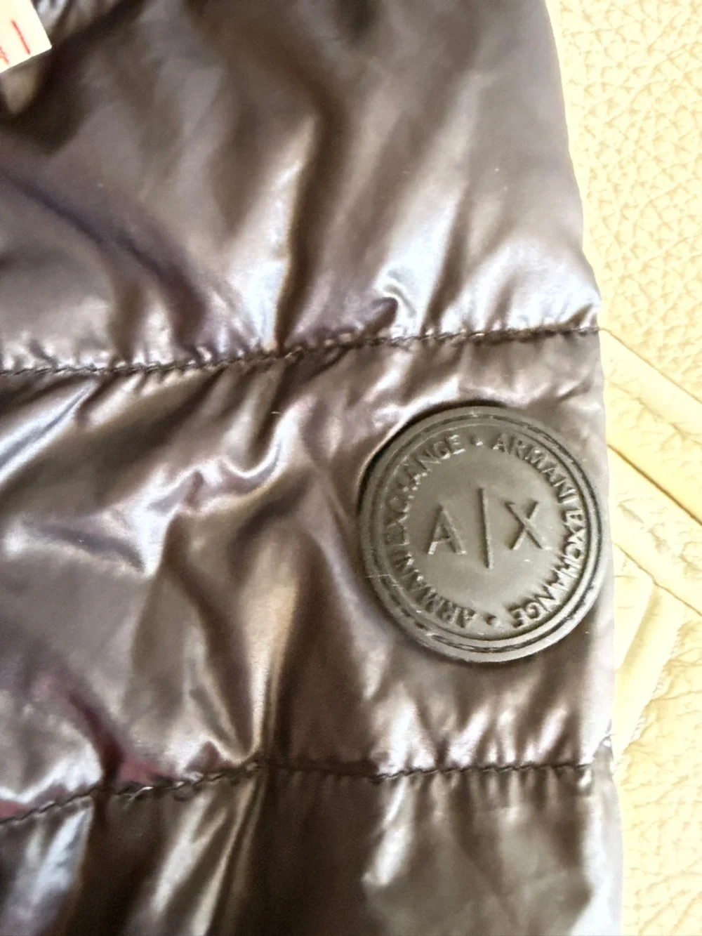 ARMANI EXCHANGE LIGHTWEIGHT QUILTED NYLON DOWN BLACK JACKET IN SMALL - Picture 13 of 15